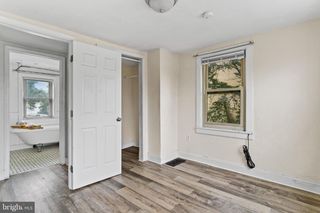 40 S MAIN ST, York New Salem, PA 17371