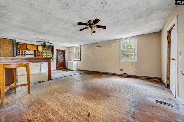 8857 SC-215, Jenkinsville, SC 29065
