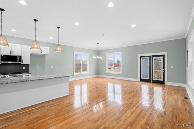 616 N 37th St, Richmond, VA 23223