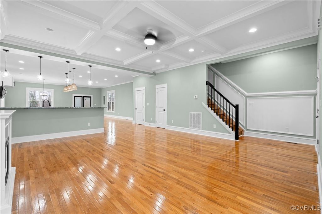 616 N 37th St, Richmond, VA 23223