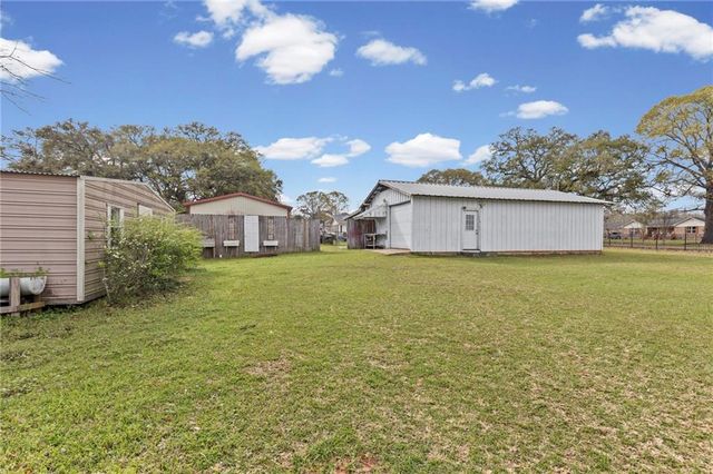 12430 Vanity Court, Irvington, AL 36544