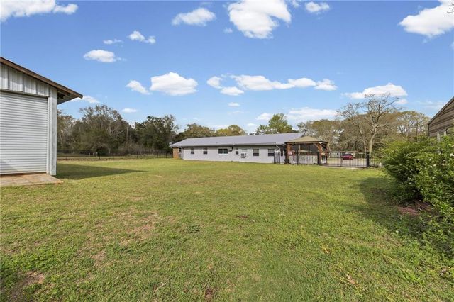 12430 Vanity Court, Irvington, AL 36544