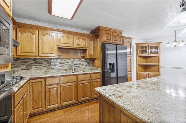 12430 Vanity Court, Irvington, AL 36544