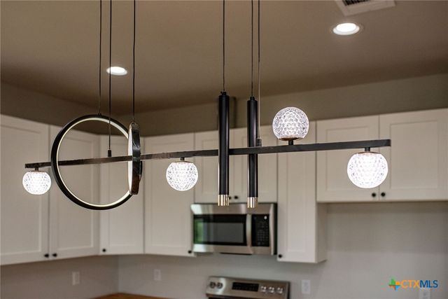 193 Powderhorn Lane, Port Lavaca, TX 77979