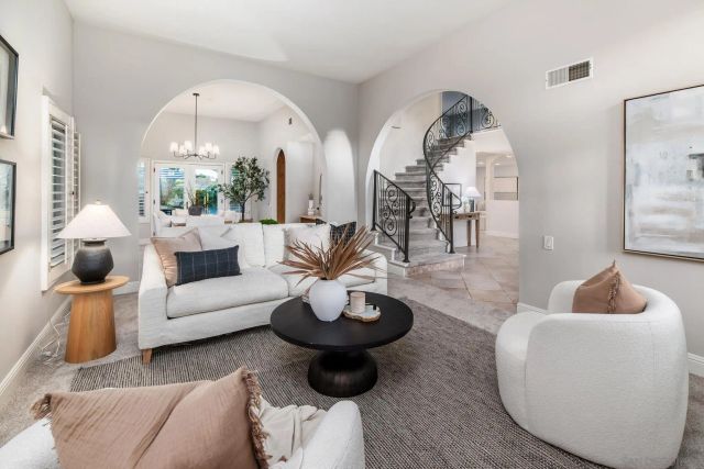 3744 Newcrest Pt, San Diego, CA 92130