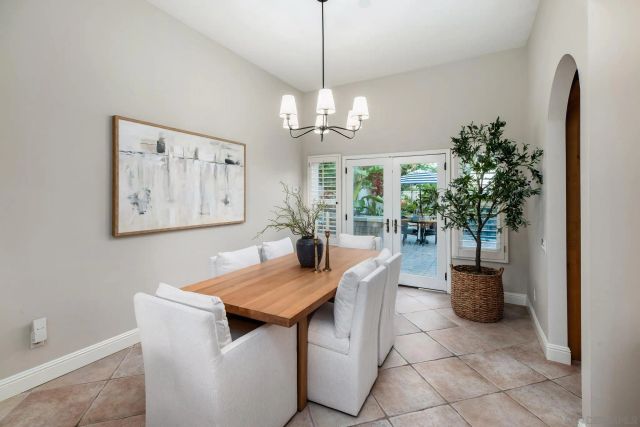 3744 Newcrest Pt, San Diego, CA 92130