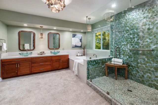 3744 Newcrest Pt, San Diego, CA 92130