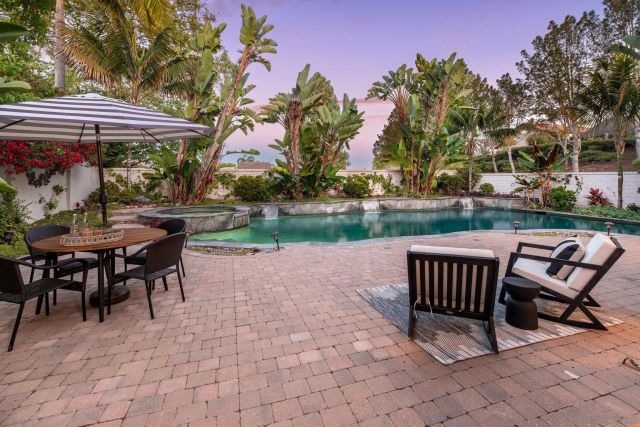 3744 Newcrest Pt, San Diego, CA 92130