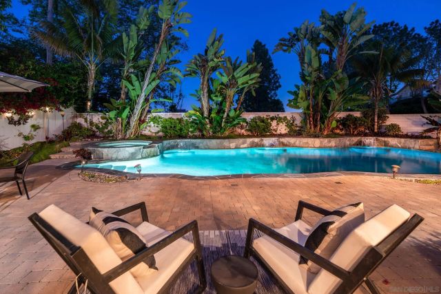 3744 Newcrest Pt, San Diego, CA 92130