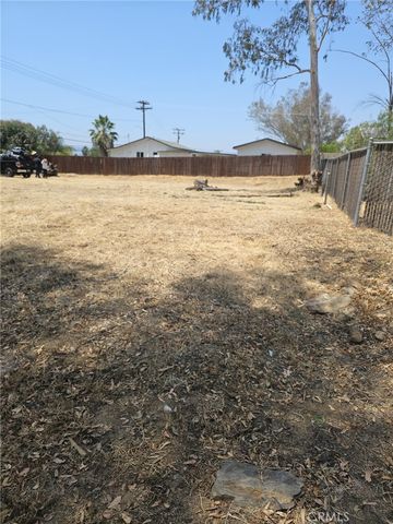 120 Lodge Road, Menifee, CA 92587