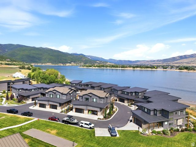 6366 E EDGEWATER LN, Huntsville, UT 84317