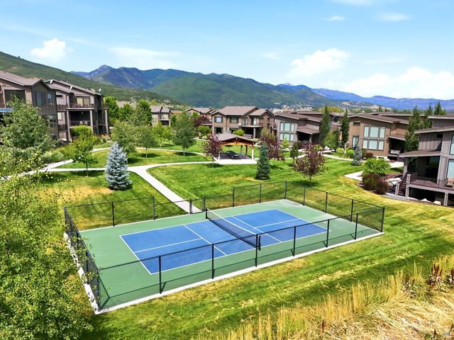 6366 E EDGEWATER LN, Huntsville, UT 84317
