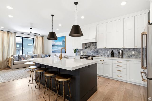 6366 E EDGEWATER LN, Huntsville, UT 84317
