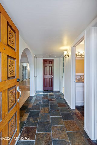 4950 E Hawthorne Street, Tucson, AZ 85711