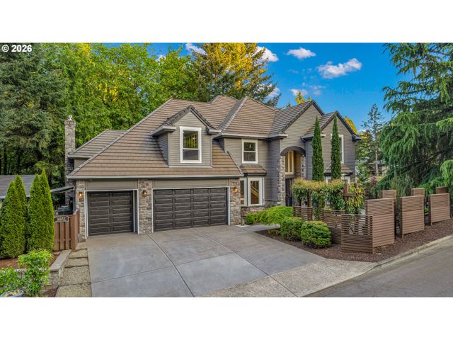 16633 WOODSMAN Ct, Lake Oswego, OR 97034