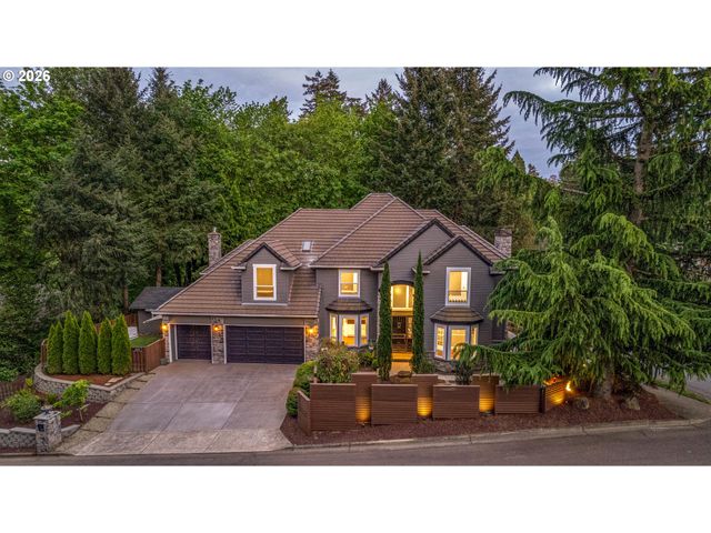 16633 WOODSMAN Ct, Lake Oswego, OR 97034