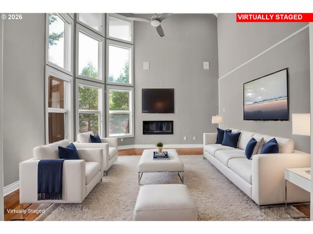 16633 WOODSMAN Ct, Lake Oswego, OR 97034