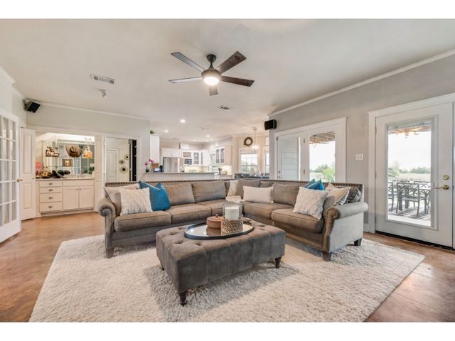 15950 Miller Farm Road, Forney, TX 75126