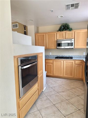 23 East Agate Avenue 403, Las Vegas, NV 89123