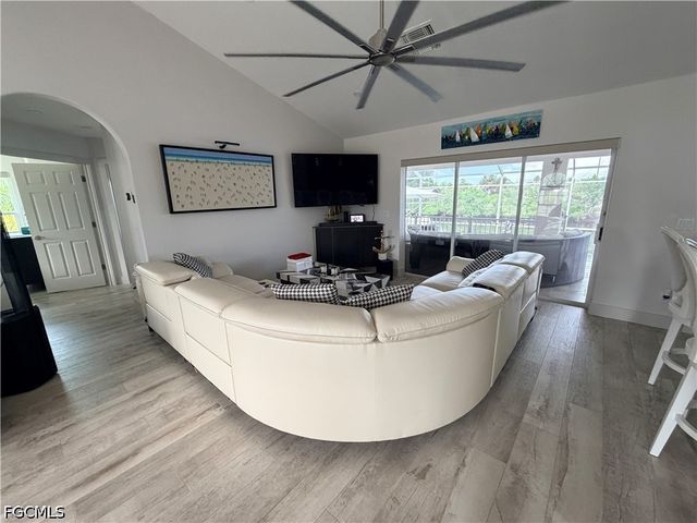 17721 Broadway AVE, Fort Myers Beach, FL 33931
