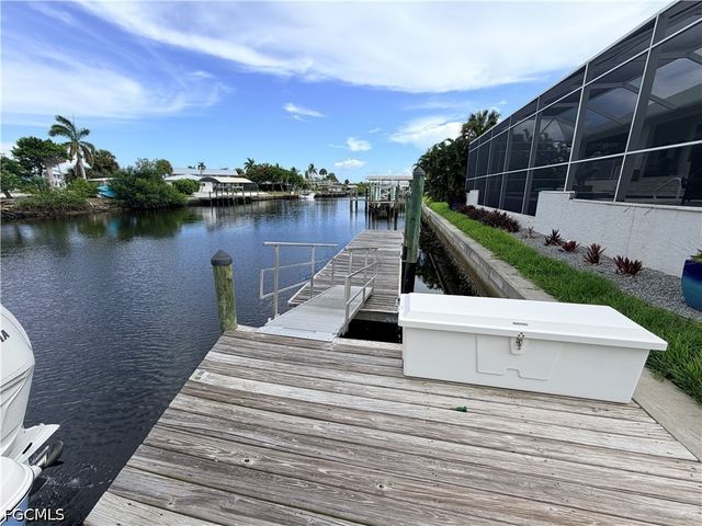 17721 Broadway AVE, Fort Myers Beach, FL 33931