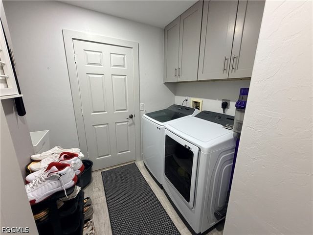 17721 Broadway AVE, Fort Myers Beach, FL 33931
