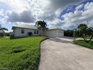 17721 Broadway AVE, Fort Myers Beach, FL 33931