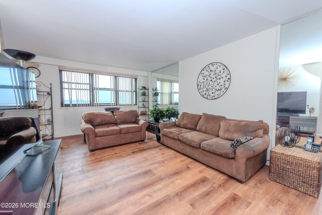 1225 Kennedy Boulevard 10J, Bayonne, NJ 07002