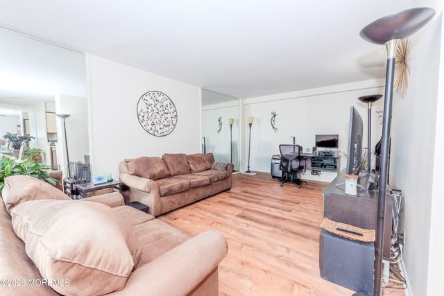 1225 Kennedy Boulevard 10J, Bayonne, NJ 07002