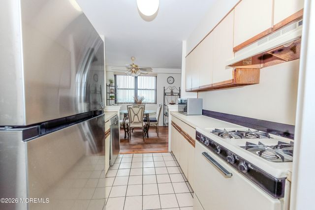1225 Kennedy Boulevard 10J, Bayonne, NJ 07002