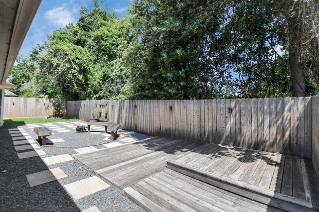 6930 Hamilton Falls Lane, Spring, TX 77379