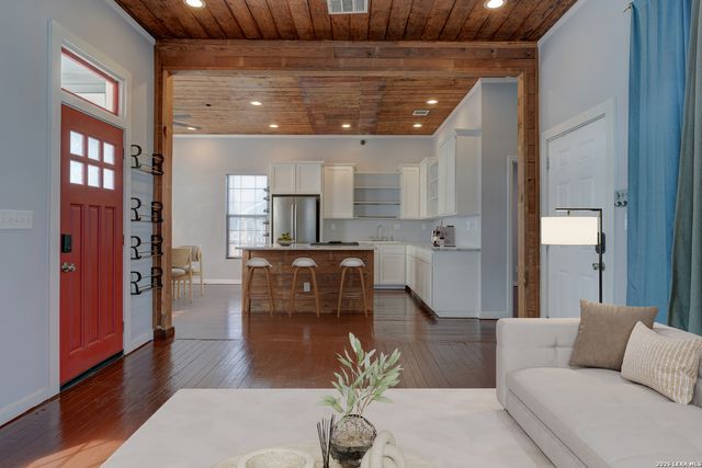 1023 Monterey St., San Antonio, TX 78207