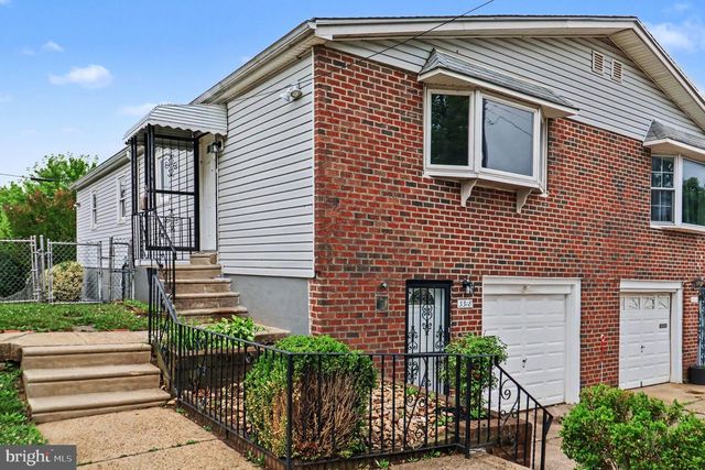 3318 RED LION RD, Philadelphia, PA 19114