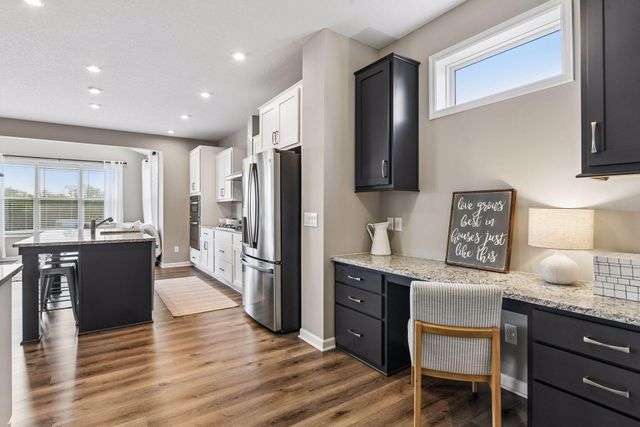 145 Maple Terrace, Waconia, MN 55387
