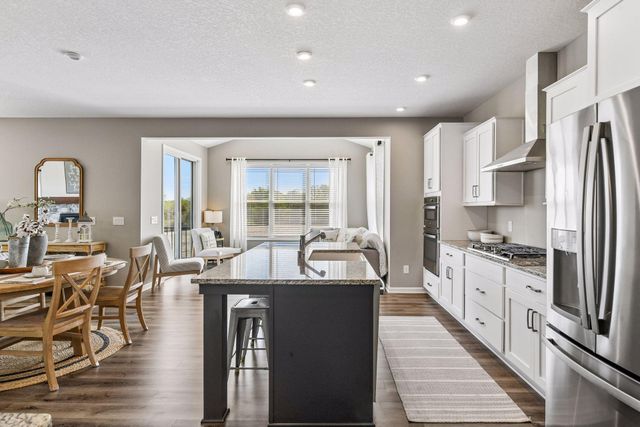 145 Maple Terrace, Waconia, MN 55387