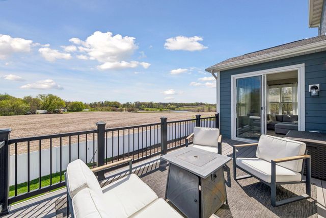 145 Maple Terrace, Waconia, MN 55387