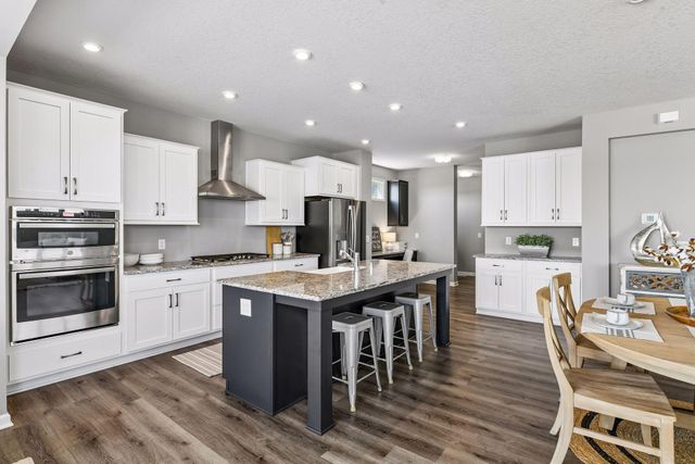 145 Maple Terrace, Waconia, MN 55387