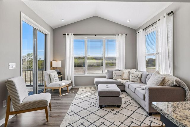 145 Maple Terrace, Waconia, MN 55387