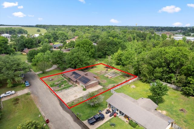 524 Park Lane, Mount Vernon, TX 75457