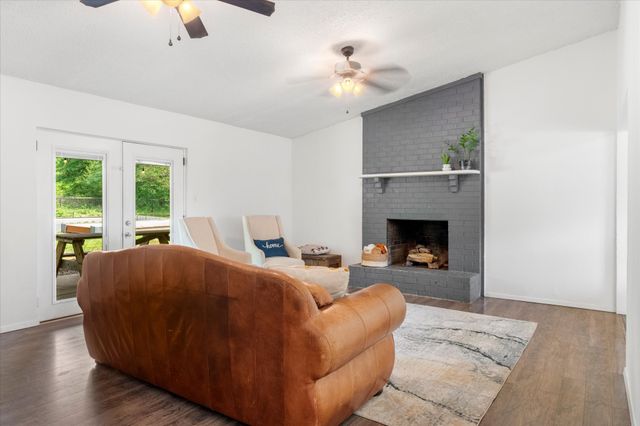 524 Park Lane, Mount Vernon, TX 75457