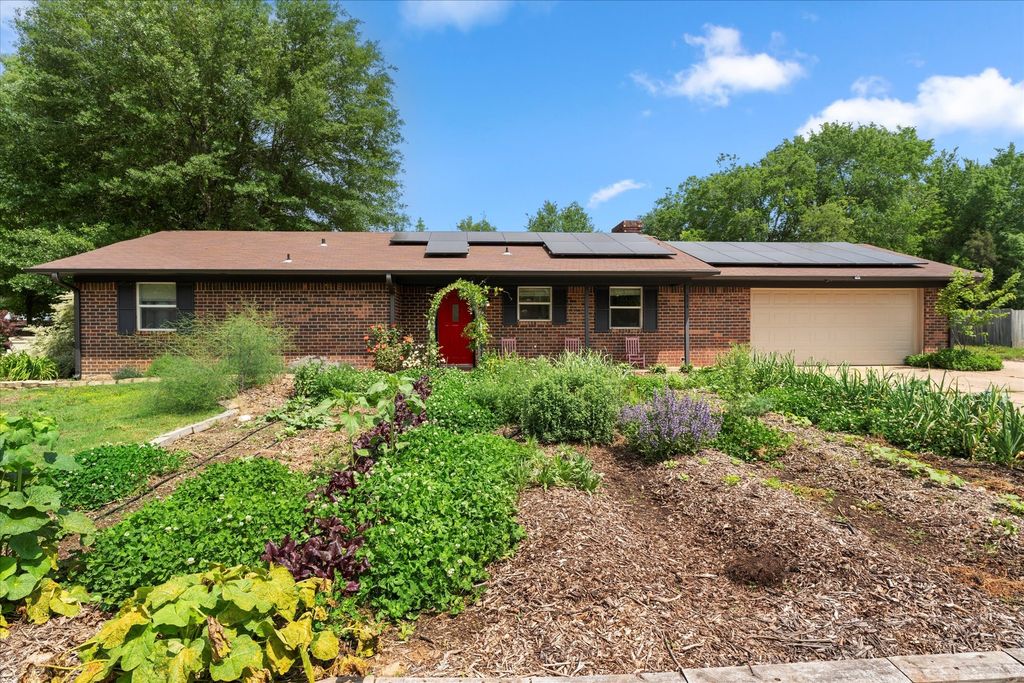 524 Park Lane, Mount Vernon, TX 75457