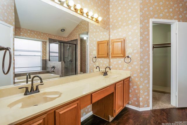 7724 Forest, Live Oak, TX 78233