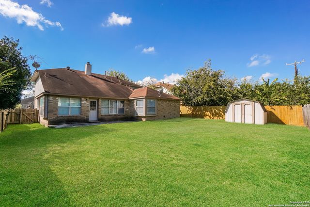 7724 Forest, Live Oak, TX 78233