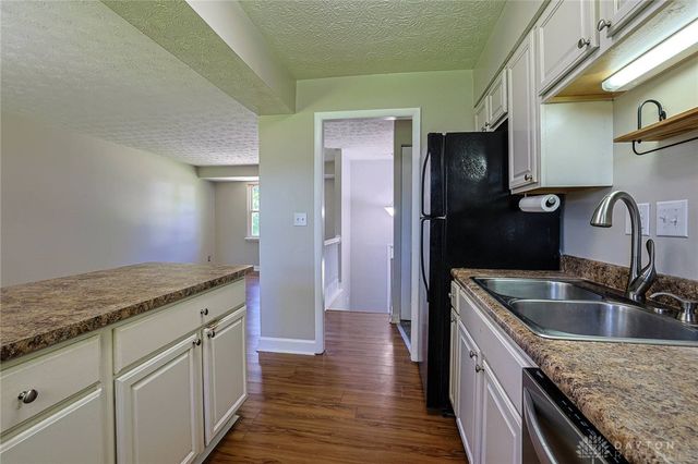1874 Leway Drive, Fairfield, OH 45014