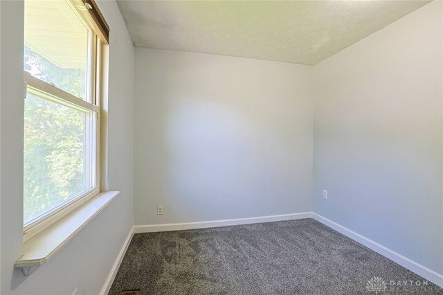 1874 Leway Drive, Fairfield, OH 45014