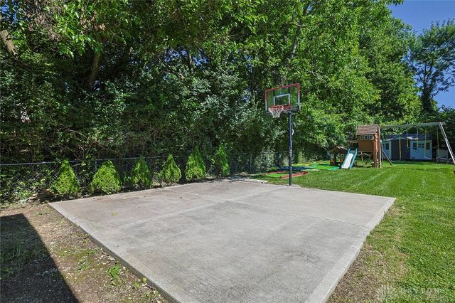 1874 Leway Drive, Fairfield, OH 45014