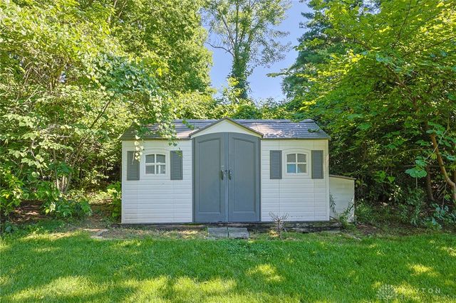 1874 Leway Drive, Fairfield, OH 45014
