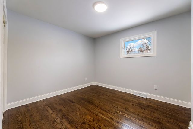 3321 E Red Oak Lane, Crete, IL 60417