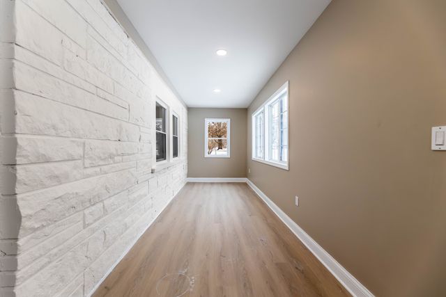 3321 E Red Oak Lane, Crete, IL 60417