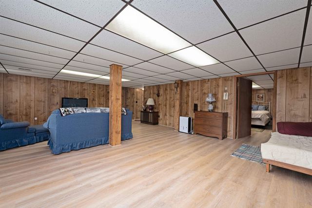 1541 Maple Point Road, Hay Twp, MI 48612